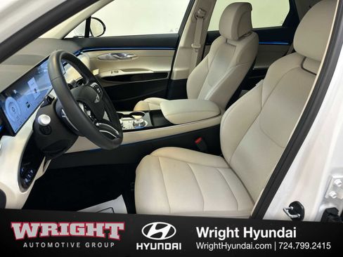 Certified 2026 Genesis GV70 2.5T image 11