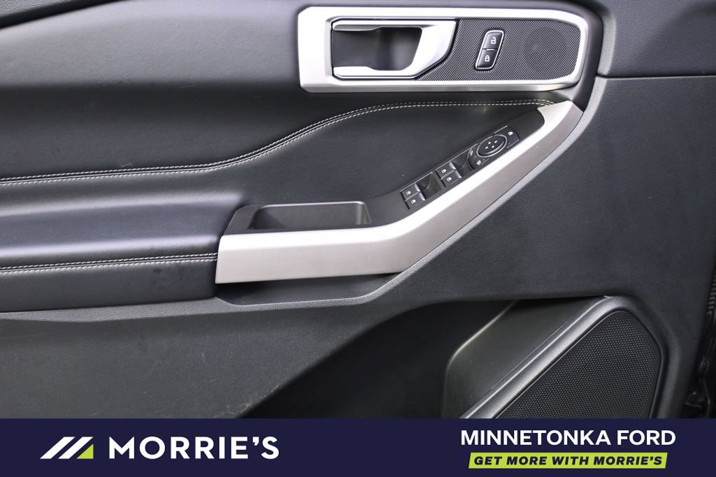 Used 2023 Ford Explorer XLT w/ Equipment Group 202A AWD/4WD image 23