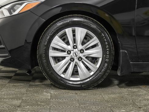 Used 2020 Nissan Sentra S image 20