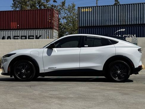 Used 2022 Ford Mustang Mach-E California Route 1 RWD image 9