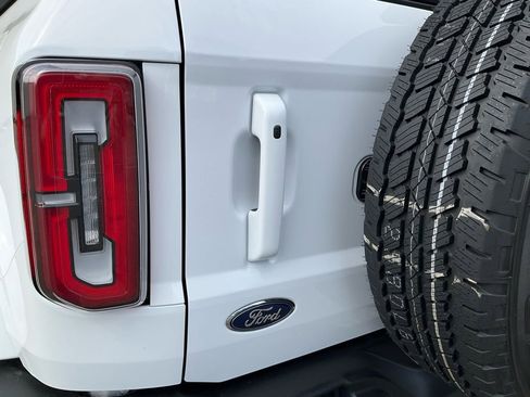 New 2025 Ford Bronco Outer Banks image 27