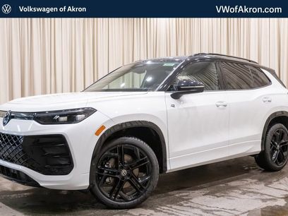 New 2026 Volkswagen Tiguan SE R-Line