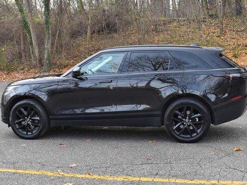 Used 2024 Land Rover Range Rover Velar S image 4