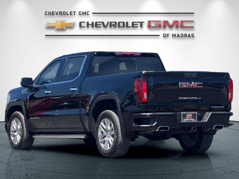 Used 2025 GMC Sierra 1500 Denali AWD/4WD image 5
