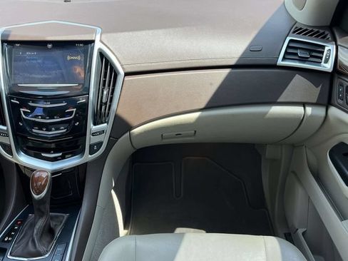Used 2013 Cadillac SRX Luxury FWD image 19