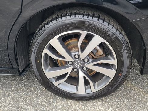 Used 2023 Honda Odyssey Touring image 35