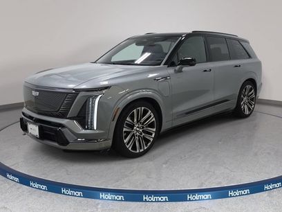 Used 2026 Cadillac Vistiq Platinum w/ LPO, Floor Liner Package