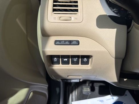 Used 2015 Nissan Altima 3.5 SL image 21