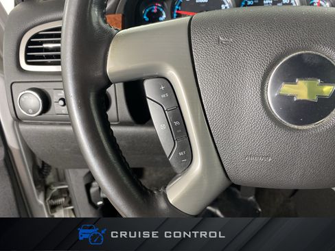 Used 2011 Chevrolet Avalanche LS w/ Regional Value Package AWD/4WD image 22