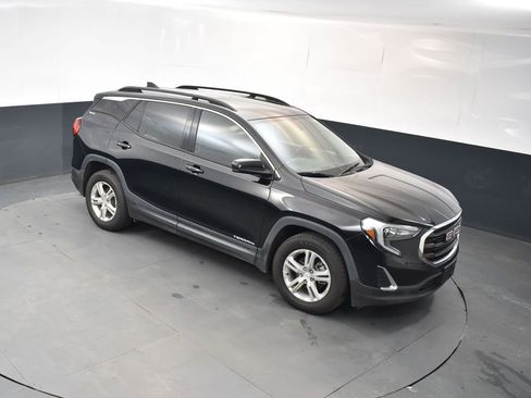 Used 2018 GMC Terrain SLE w/ Driver Convenience Package FWD image 26