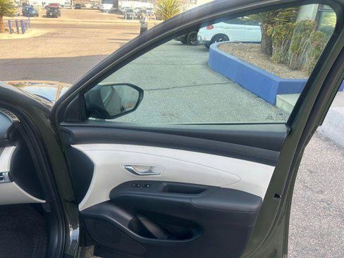 New 2026 Hyundai Tucson SE image 32