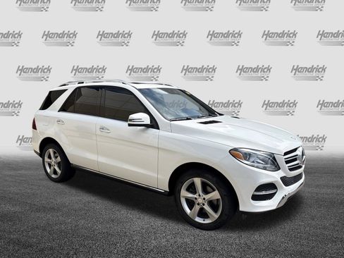 Used 2016 Mercedes-Benz GLE 350 4MATIC image 2