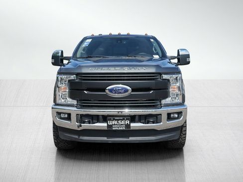Used 2018 Ford F250 Lariat w/ Lariat Ultimate Package AWD/4WD image 9