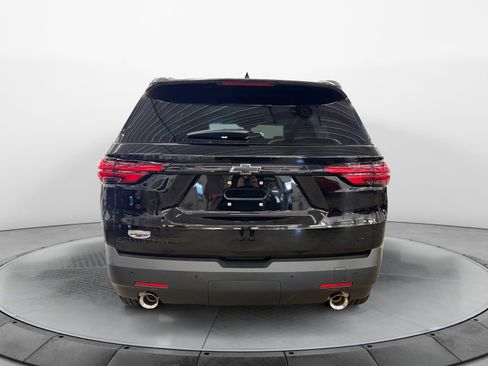 Used 2023 Chevrolet Traverse LT w/ Midnight/Sport Edition image 6