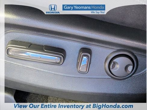 Certified 2025 Honda CR-V EX image 24