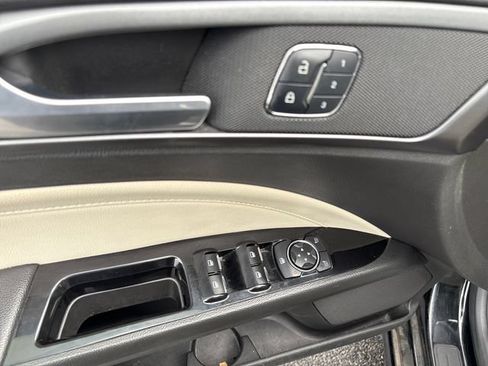 Used 2016 Ford Fusion Titanium AWD/4WD image 16