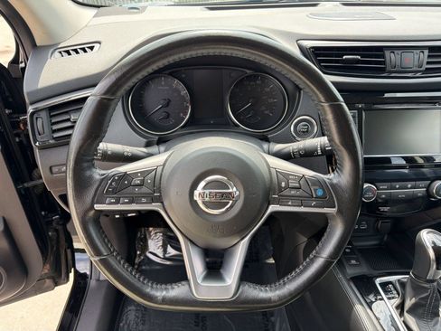 Used 2019 Nissan Rogue Sport SL FWD image 15
