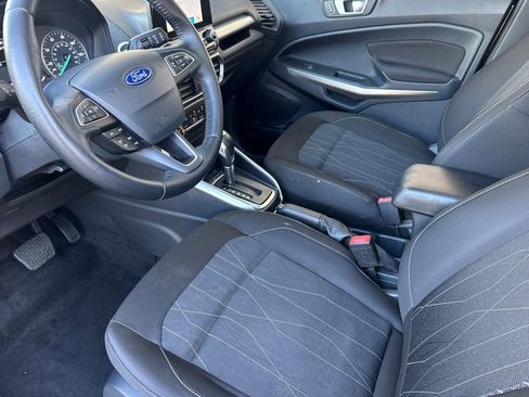 Certified 2018 Ford EcoSport SE image 11