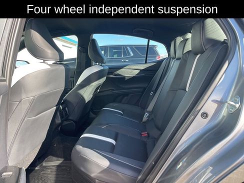 Used 2026 Toyota Camry SE w/ Convenience Package FWD image 12