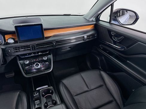 Used 2022 Lincoln Corsair Grand Touring w/ Towing Package image 35