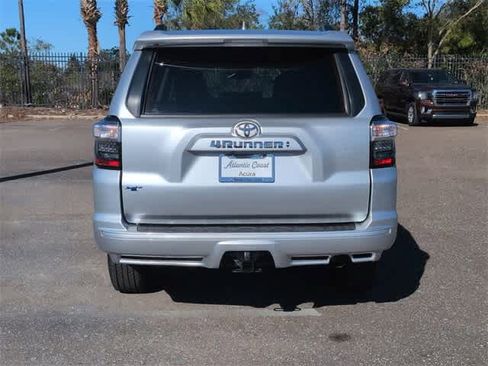 Used 2022 Toyota 4Runner TRD Sport image 6