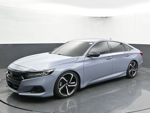 Used 2021 Honda Accord Sport image 6