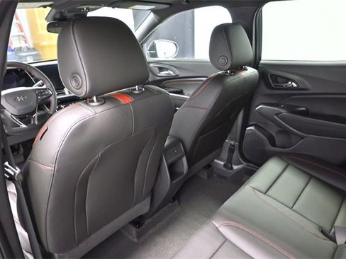 New 2026 Chevrolet Trax RS w/ Driver Confidence Package image 13