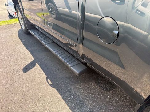 Used 2018 Chevrolet Silverado 1500 LT w/ All Star Edition image 9