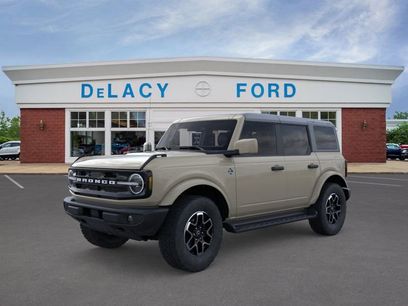 New 2026 Ford Bronco Outer Banks