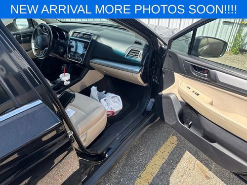 Used 2019 Subaru Outback 2.5i Premium AWD/4WD image 13