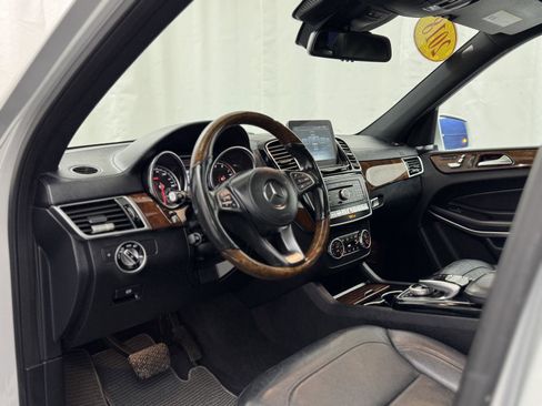 Used 2018 Mercedes-Benz GLS 550 4MATIC w/ Driver Assistance Package image 23