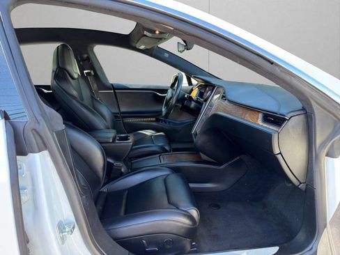 Used 2019 Tesla Model S Long Range image 13