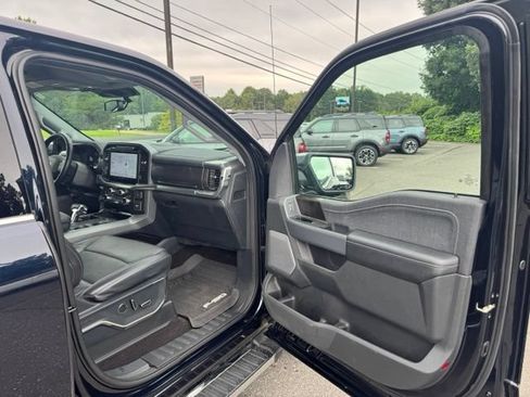 Used 2021 Ford F150 Lariat w/ Equipment Group 502A High AWD/4WD image 15