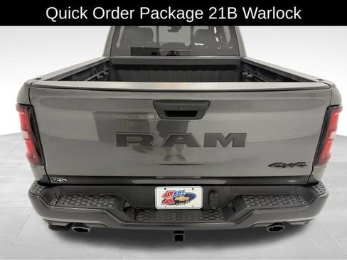 Used 2025 RAM 1500 Warlock AWD/4WD image 4