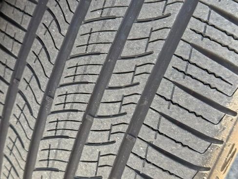 Used 2026 BMW iX xDrive45 w/ Premium Package image 15