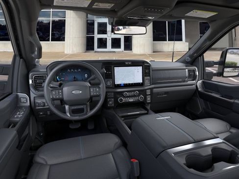 New 2026 Ford F250 Platinum AWD/4WD image 9