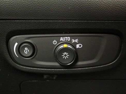 Used 2024 Buick Encore GX Preferred FWD image 20