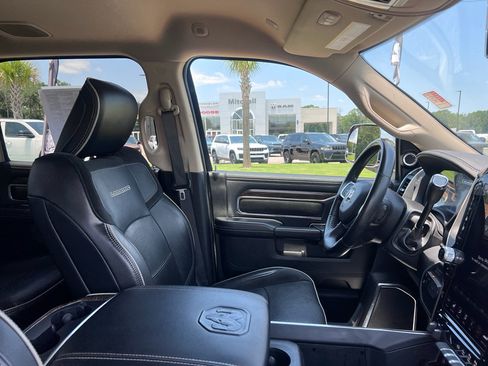 Certified 2021 RAM 2500 Laramie AWD/4WD image 15