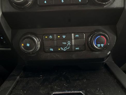 Used 2019 Ford F350 XLT image 10