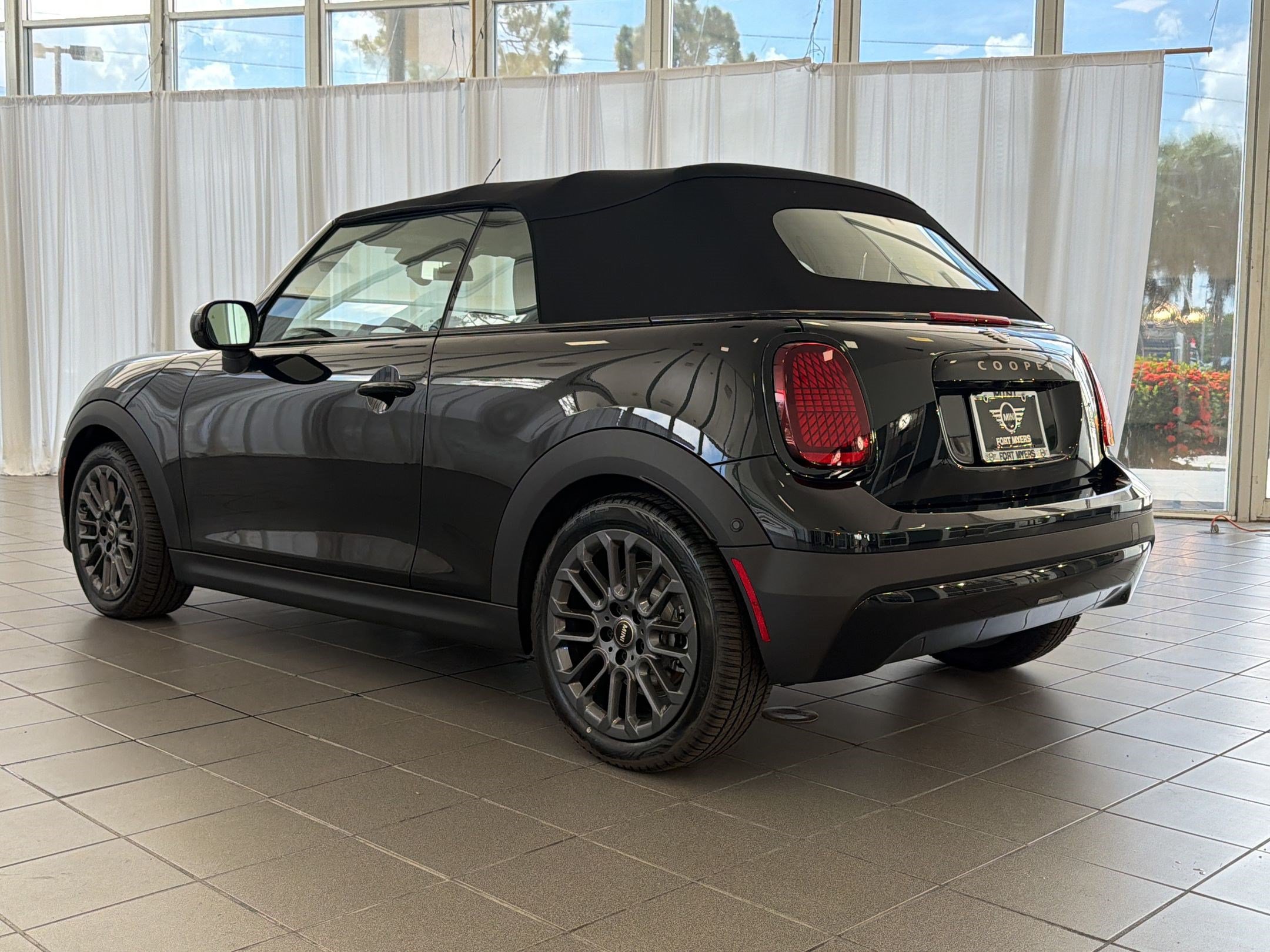New 2026 MINI Cooper S FWD image 3