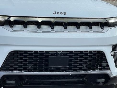 New 2026 Jeep Grand Wagoneer 4WD w/ Premium Group I image 47