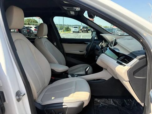Used 2021 BMW X1 xDrive28i w/ Convenience Package AWD/4WD image 17
