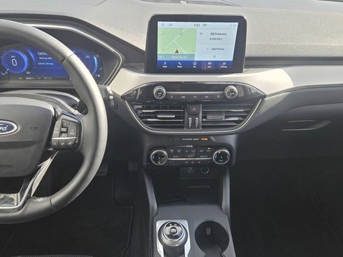 Used 2022 Ford Escape SEL w/ Technology Package image 8