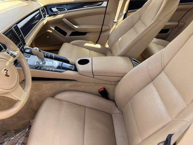Used 2014 Porsche Panamera S RWD image 20