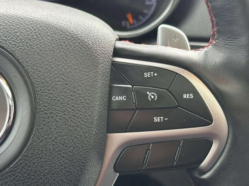 Used 2018 Jeep Grand Cherokee Trailhawk w/ Trailhawk Luxury Group image 30