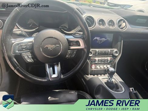 Used 2019 Ford Mustang GT Premium w/ Performance Package - Level 2 RWD image 10