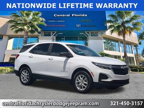 Used 2023 Chevrolet Equinox LS FWD image 1
