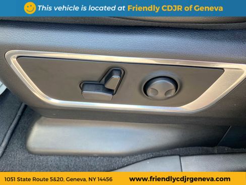 Used 2025 RAM 1500 Laramie image 25