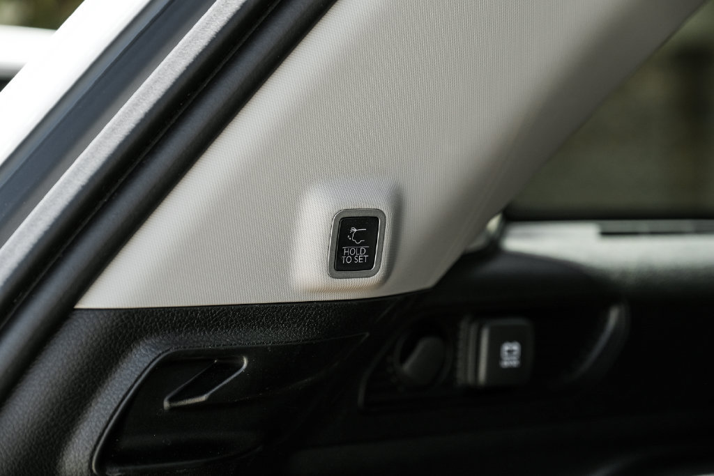Used 2022 Jeep Grand Cherokee Limited RWD image 65