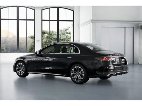 New 2026 Mercedes-Benz E 350 4MATIC Sedan image 30